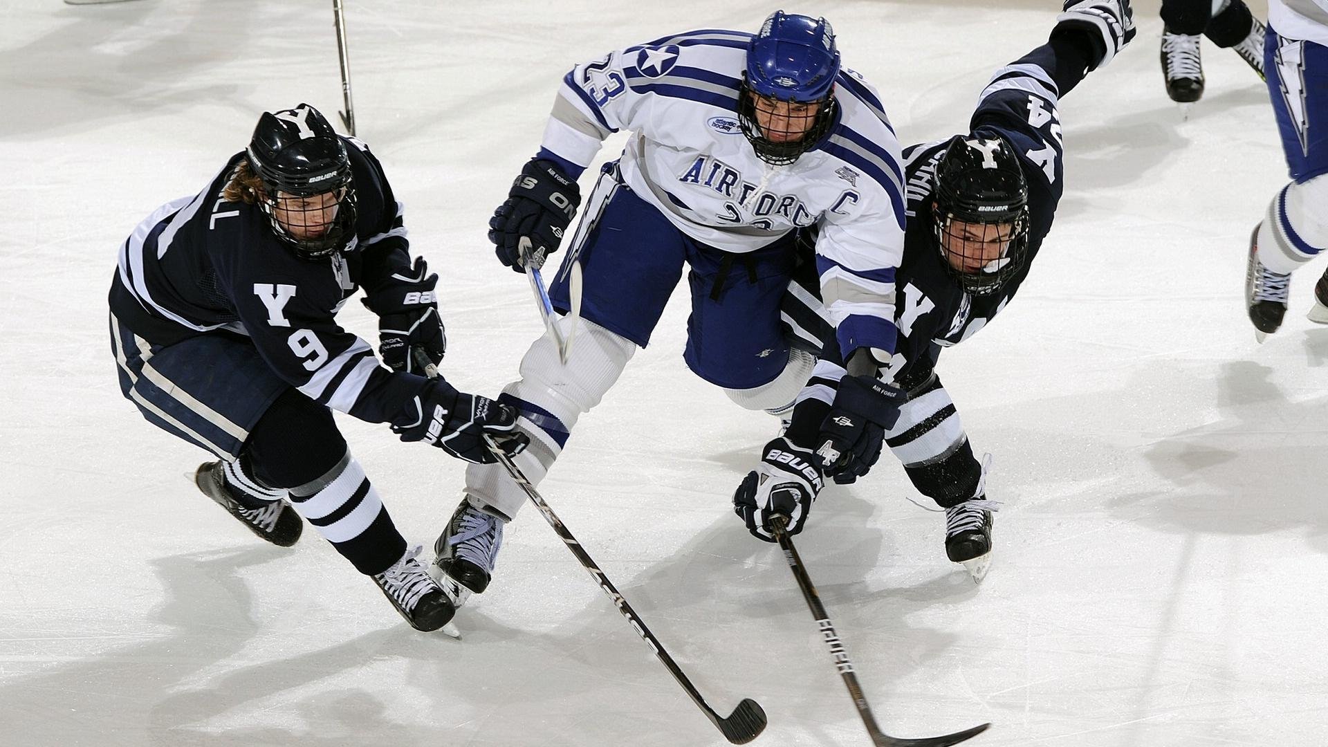 九游体育-《英雄联盟》官方发布年度幕后花絮，粉丝期待爆棚，英雄联盟mv彩蛋